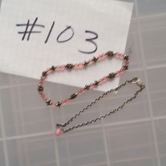 Jewelry - bundle🔴3/$15 -6/$25🔴  2 tiny delicate braclets